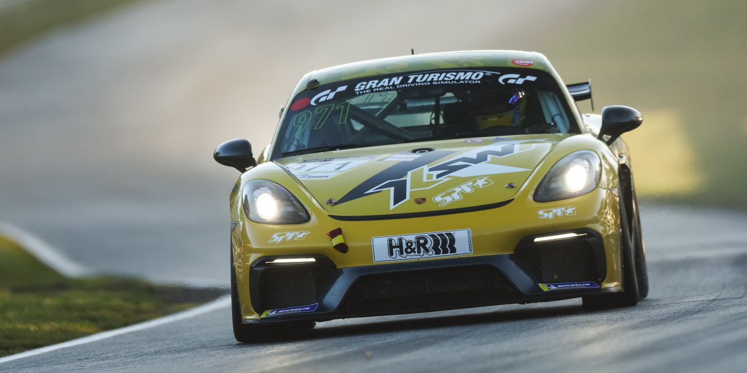 #971 Porsche 718 Cayman GT4 Clubsport von Speedworxx Automotive